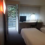 Campanile Hotel 3*