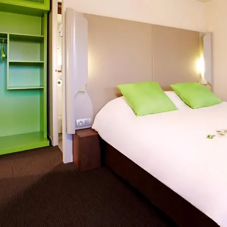 Hotel Campanile 3*