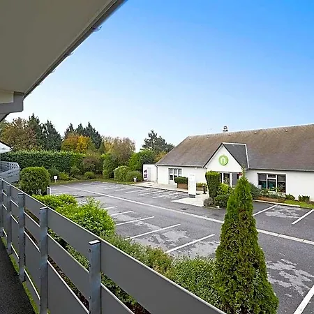 Hotel Campanile 3*