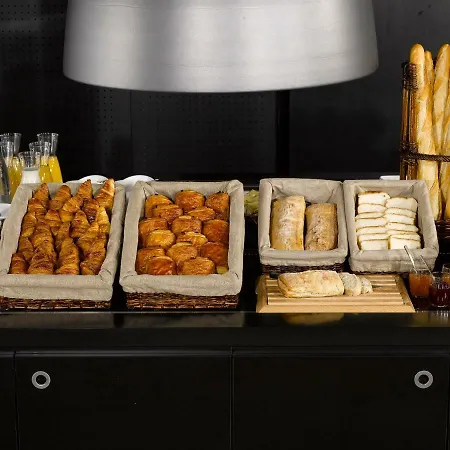 Campanile Hotel 3*