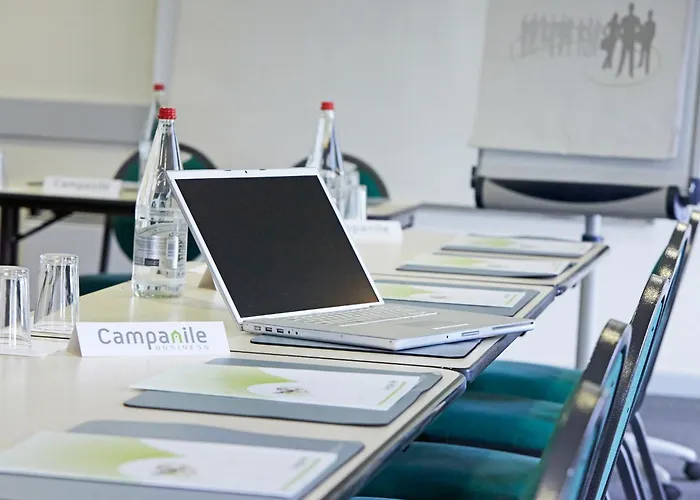 Campanile Szálloda 3*