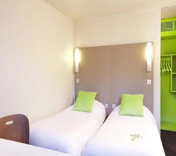 فندق Campanile 3*